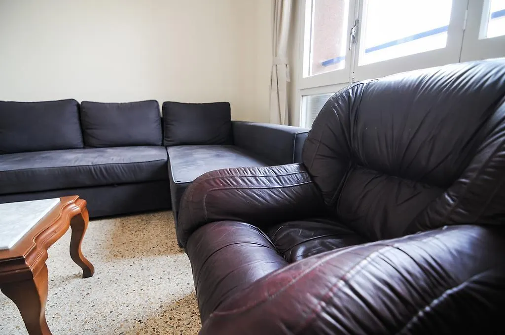 Pubone At Sabadell Appartement Spanje