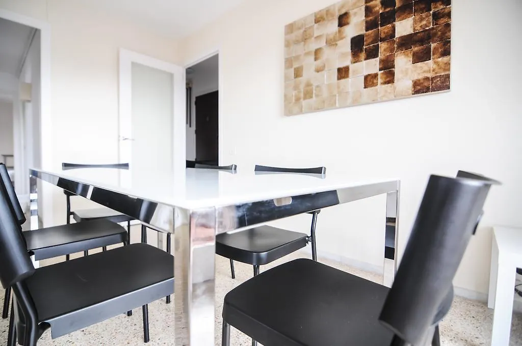 Pubone At Sabadell Appartement